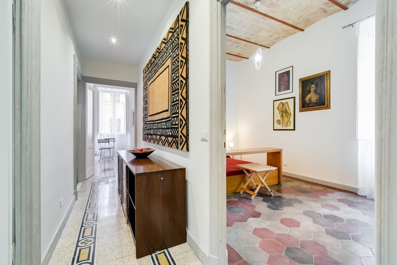 Monti Colosseum Apartment Рим Экстерьер фото